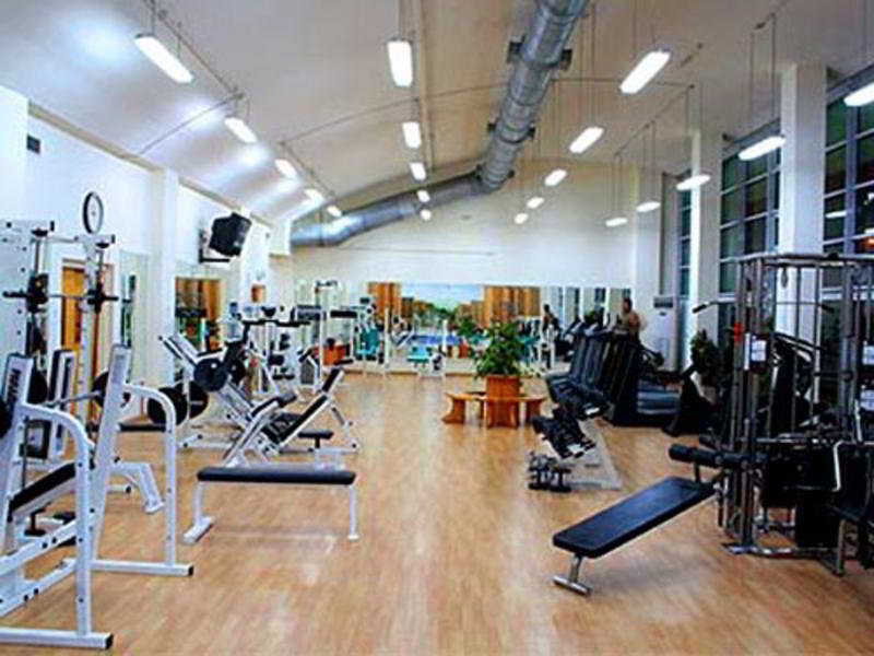 Quality Inn Tripoli Luaran gambar