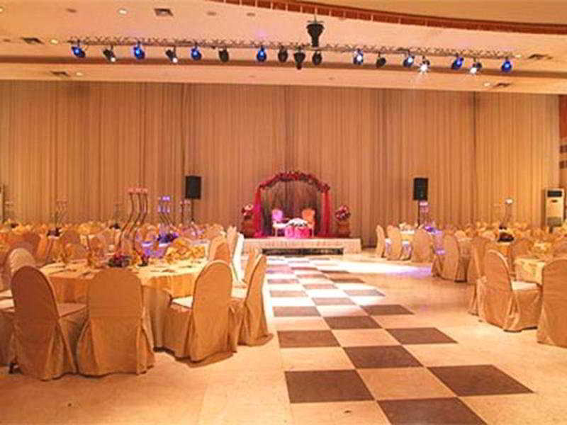 Quality Inn Tripoli Luaran gambar